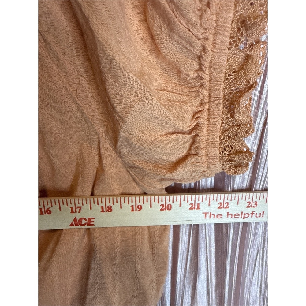 American Eagle Off Shoulder Blouse Peach Lace Trim Boho Top XL Casual - Picture 5 of 6